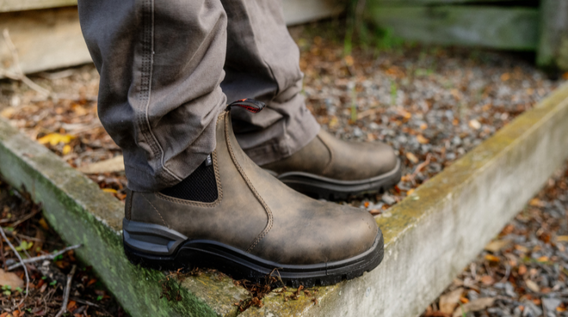 Safety boots