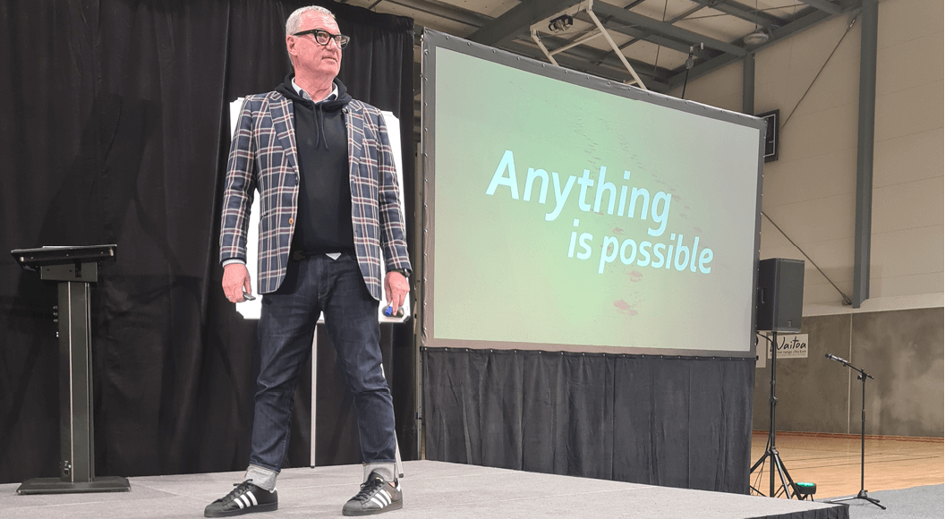Sir John Kirwan presenting to an audience of over 500 at Te Aroha