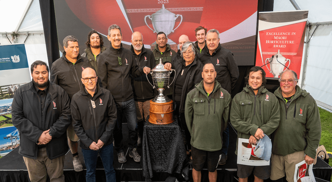 Wi Pere Trust Horticulture with the Ahuwhenua Trophy during their Field Day